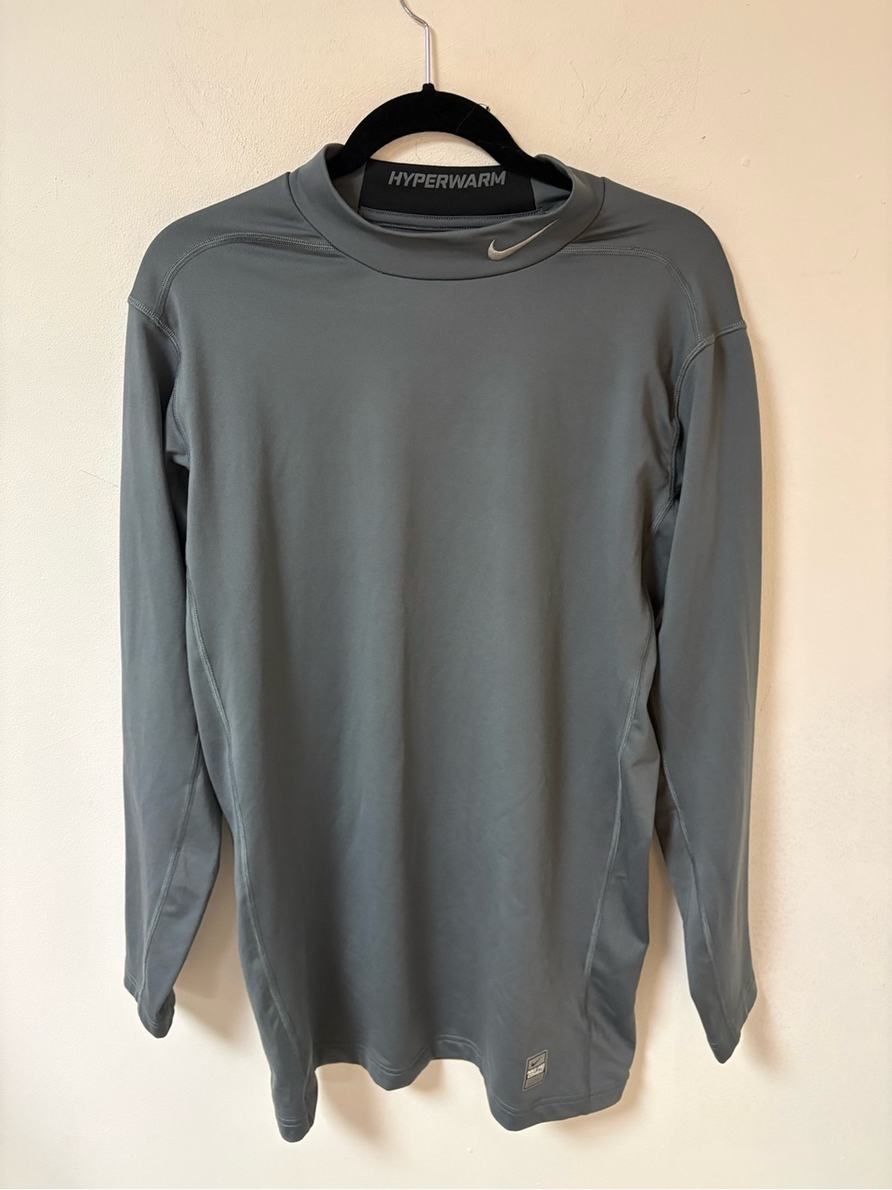 Nike Men’s Pro Combat  Hyperwarm Long Sleeve Top — Gray XXL